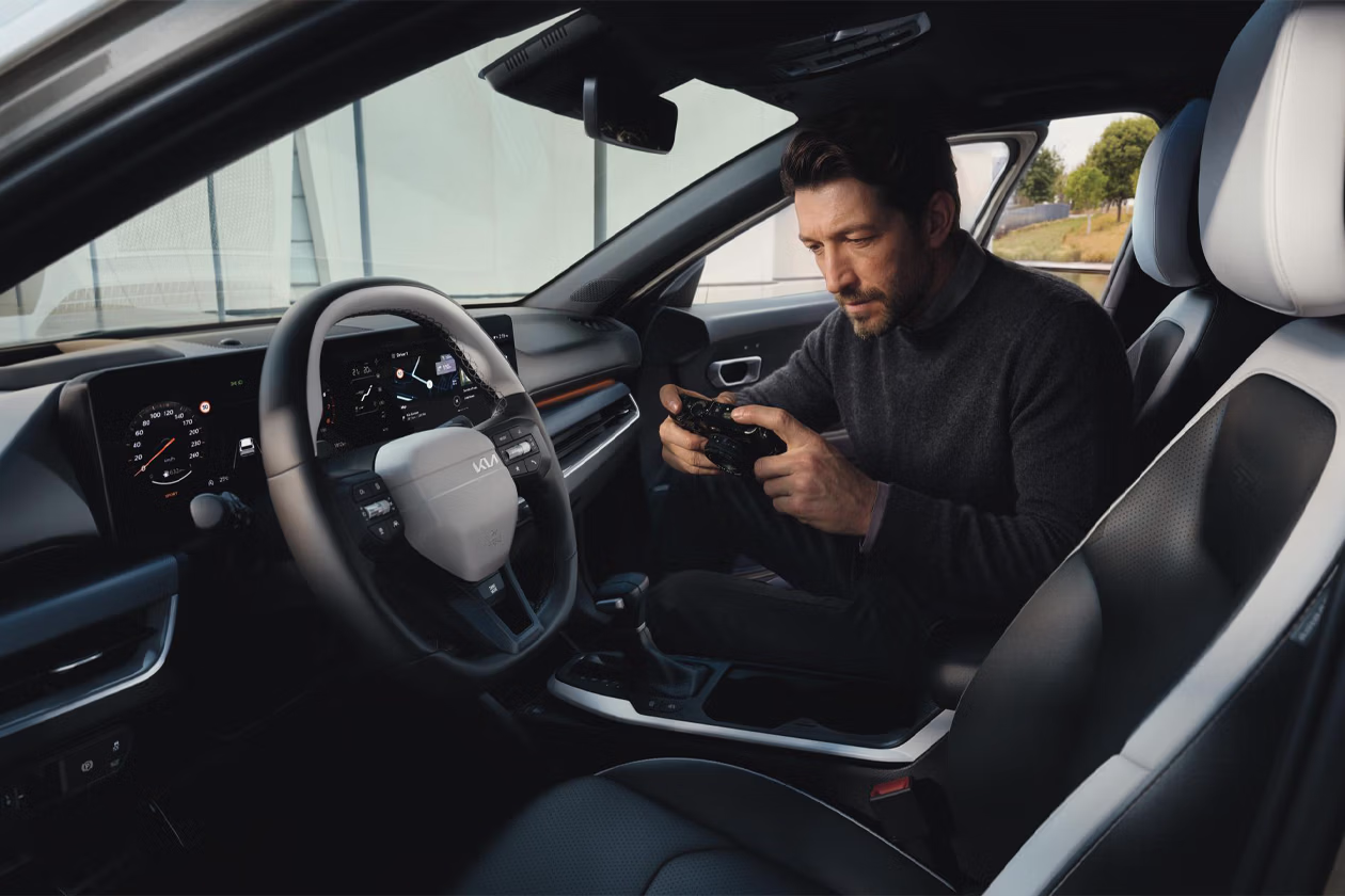 Kia K4 SW kommer med innovativ teknik